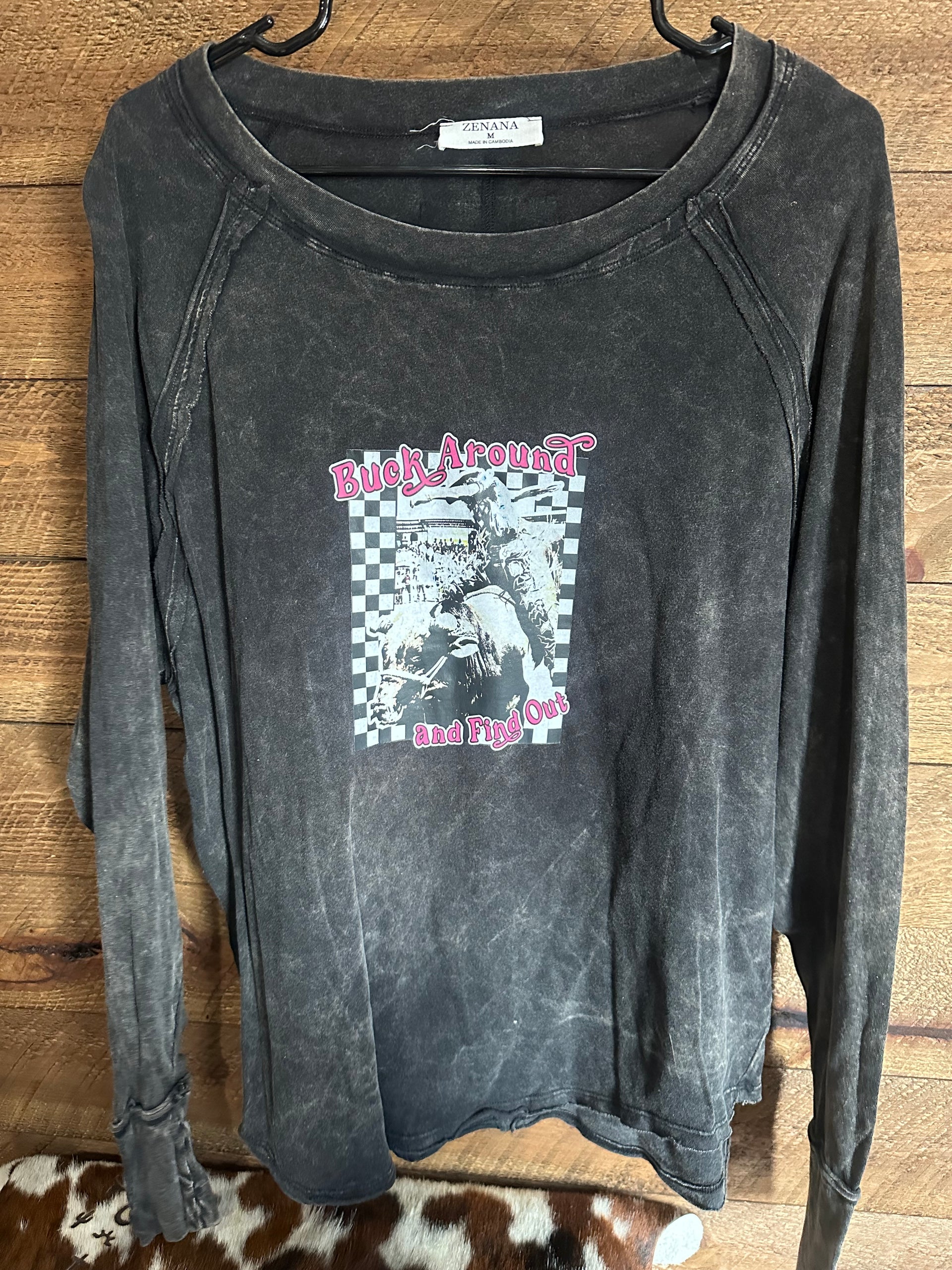Never worn medium