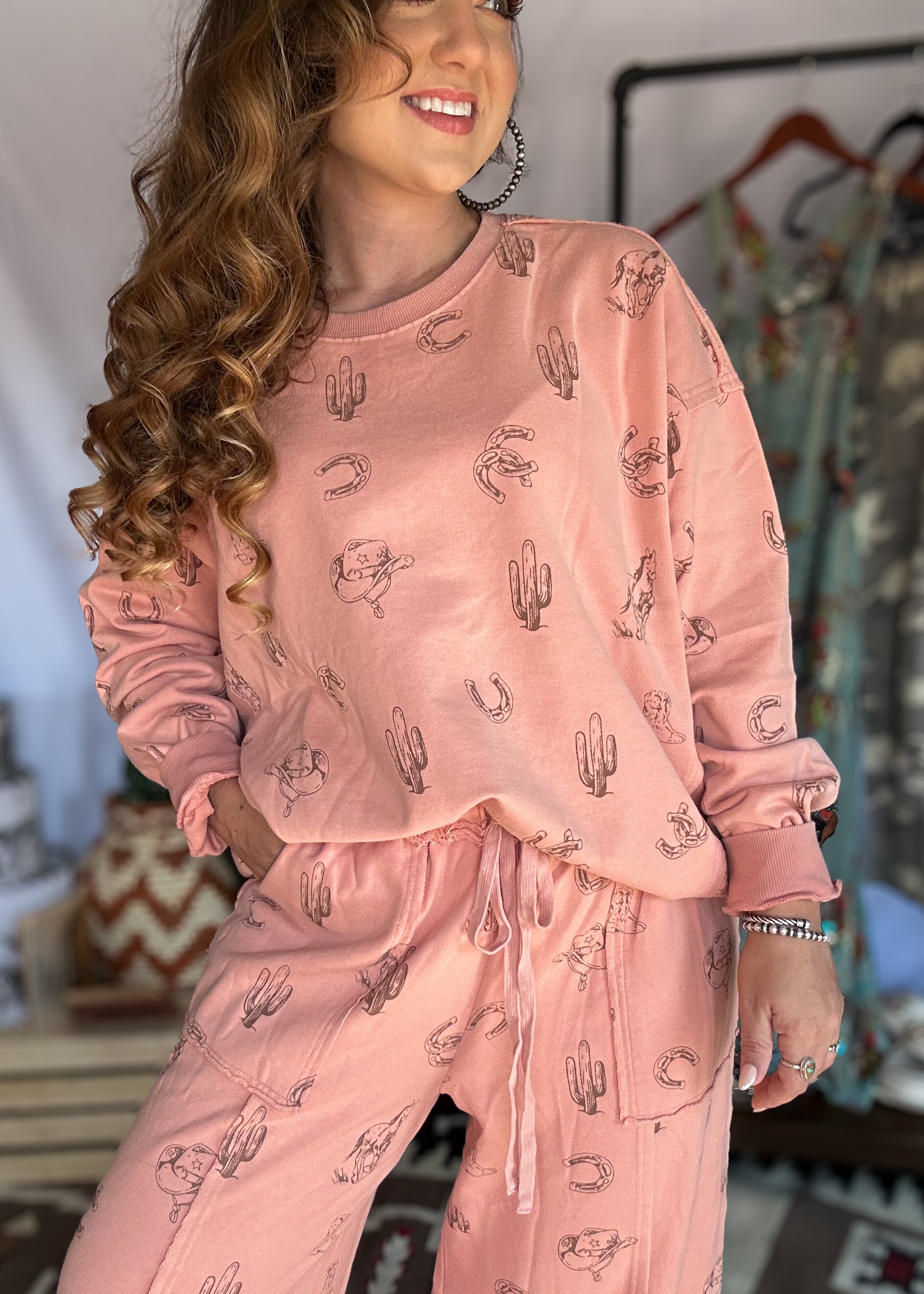 The Rodeo Dreamer Pullover - Pink