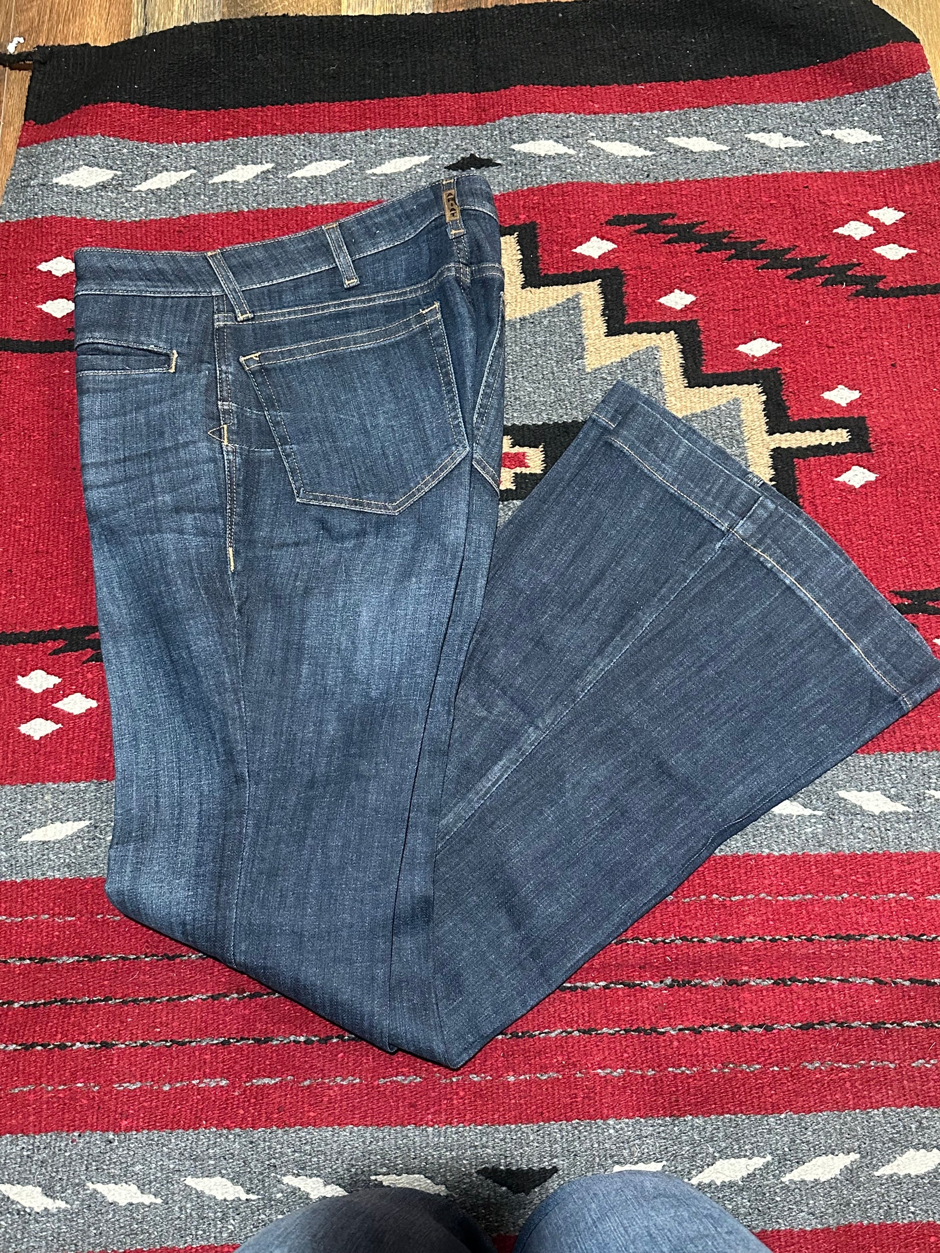 Size 30R starched lightly worn Ariat trousers