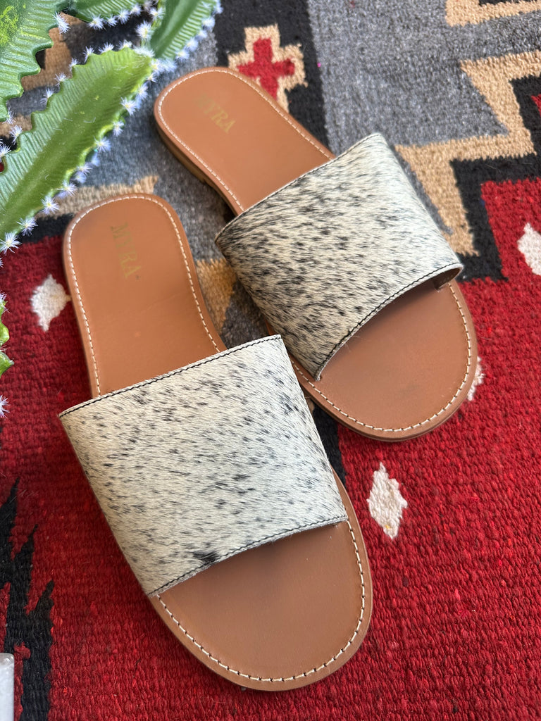 Kemma Sandals ~ Size 11