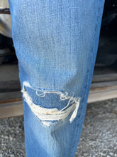 Load image into Gallery viewer, Ariat Relaxed Straight Tomboy Carpenter Jeans ~ (8277)
