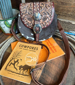 Annie Oakley Tooled Crossbody ~ Hides Will Vary
