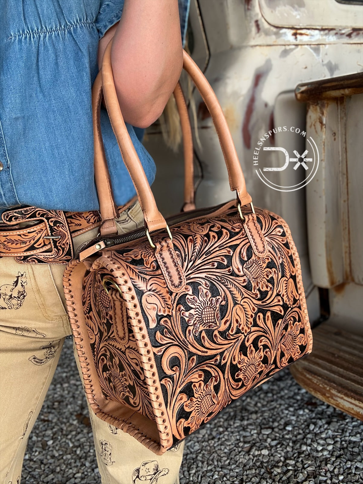 The Cowgirl Speedy Purse ~ Natural & Black