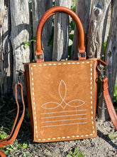 Load image into Gallery viewer, Boot Stitched Small Purse
