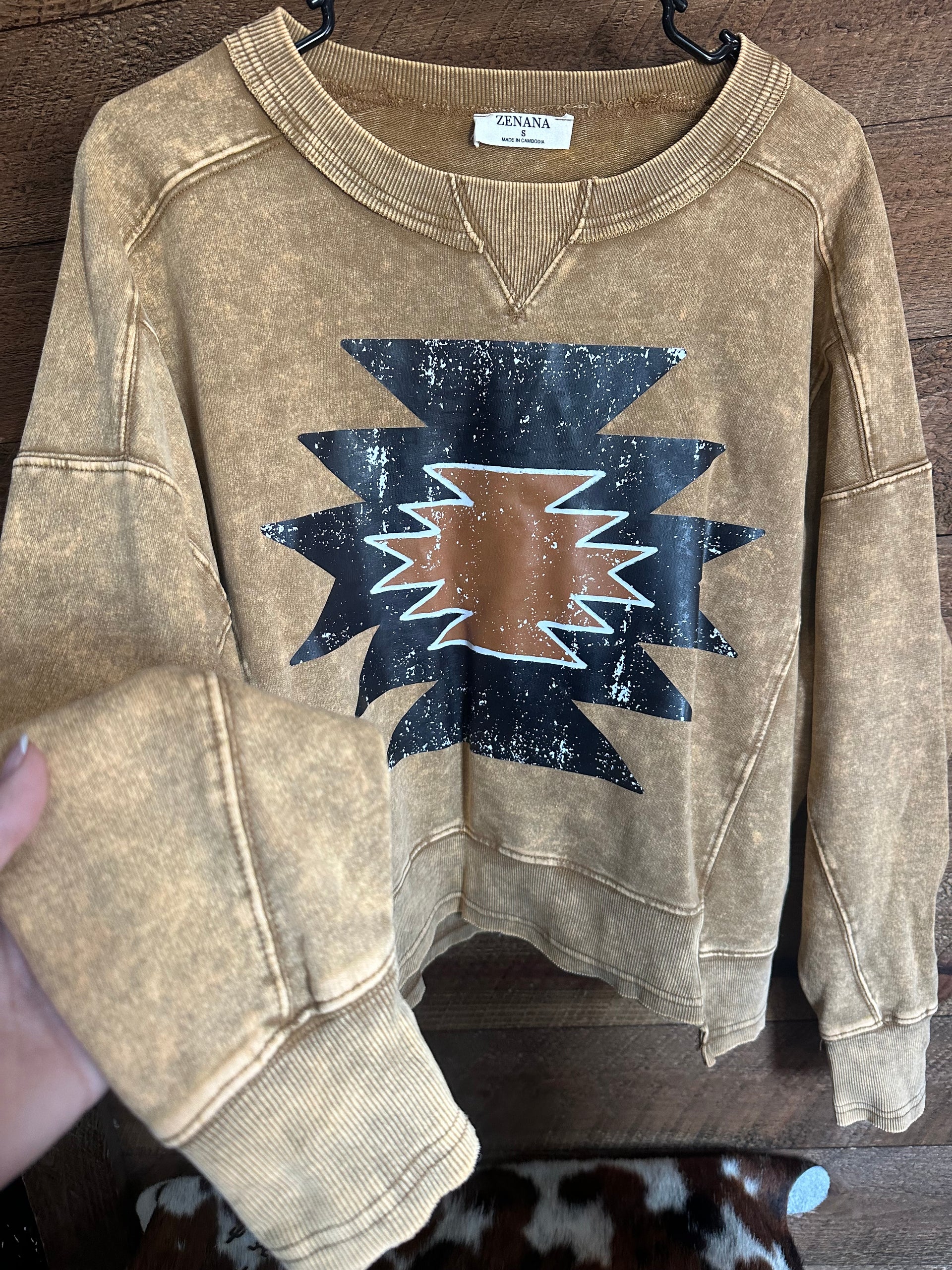 Size small worn 1 time