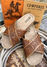 Load image into Gallery viewer, Gracie Tooled Sandals ~ 9664

