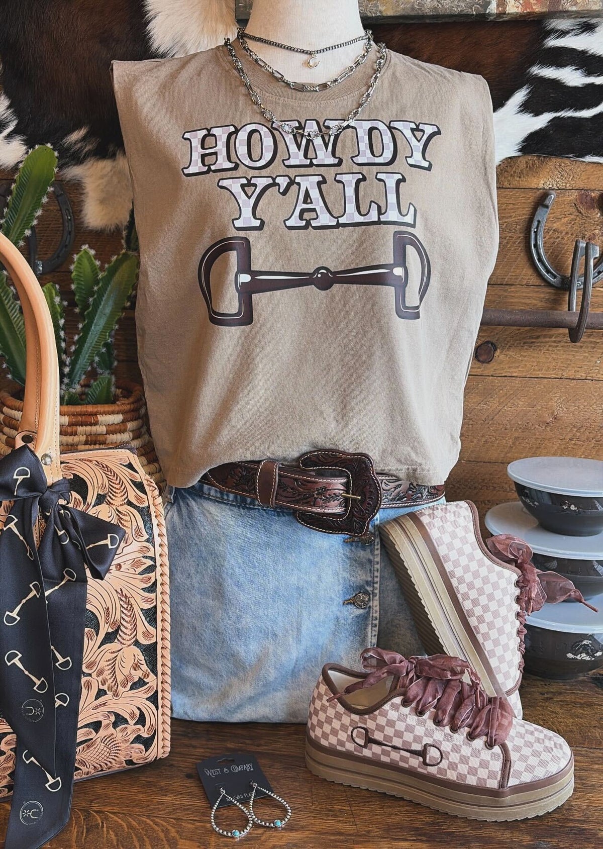 The Howdy Bit Boxy Tank