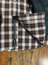Load image into Gallery viewer, Pro Grayson Snap Shirt ~ Ariat
