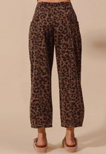 Load image into Gallery viewer, Leopard Barrel Pants
