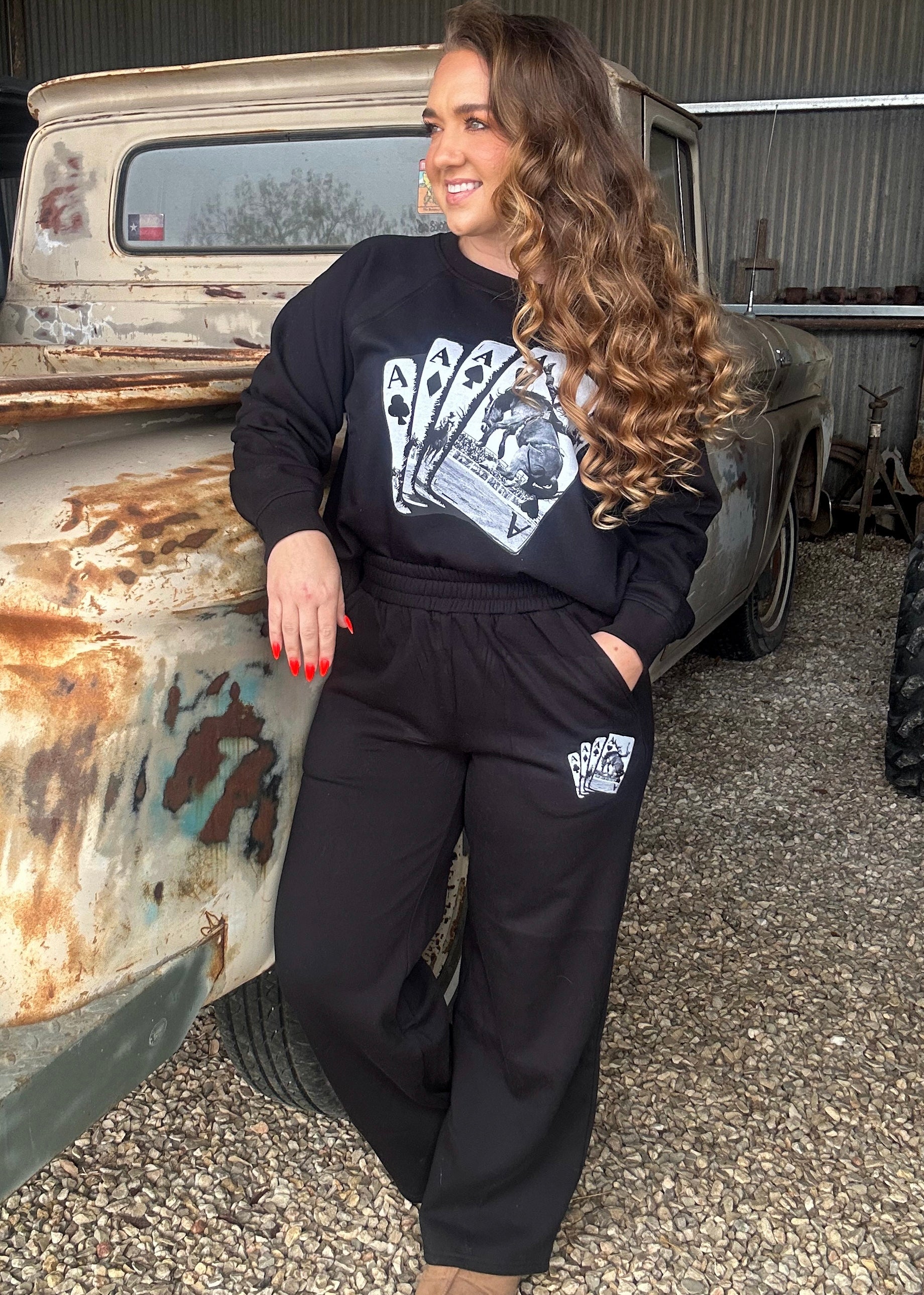 The Wild Card Lounge Set - Black