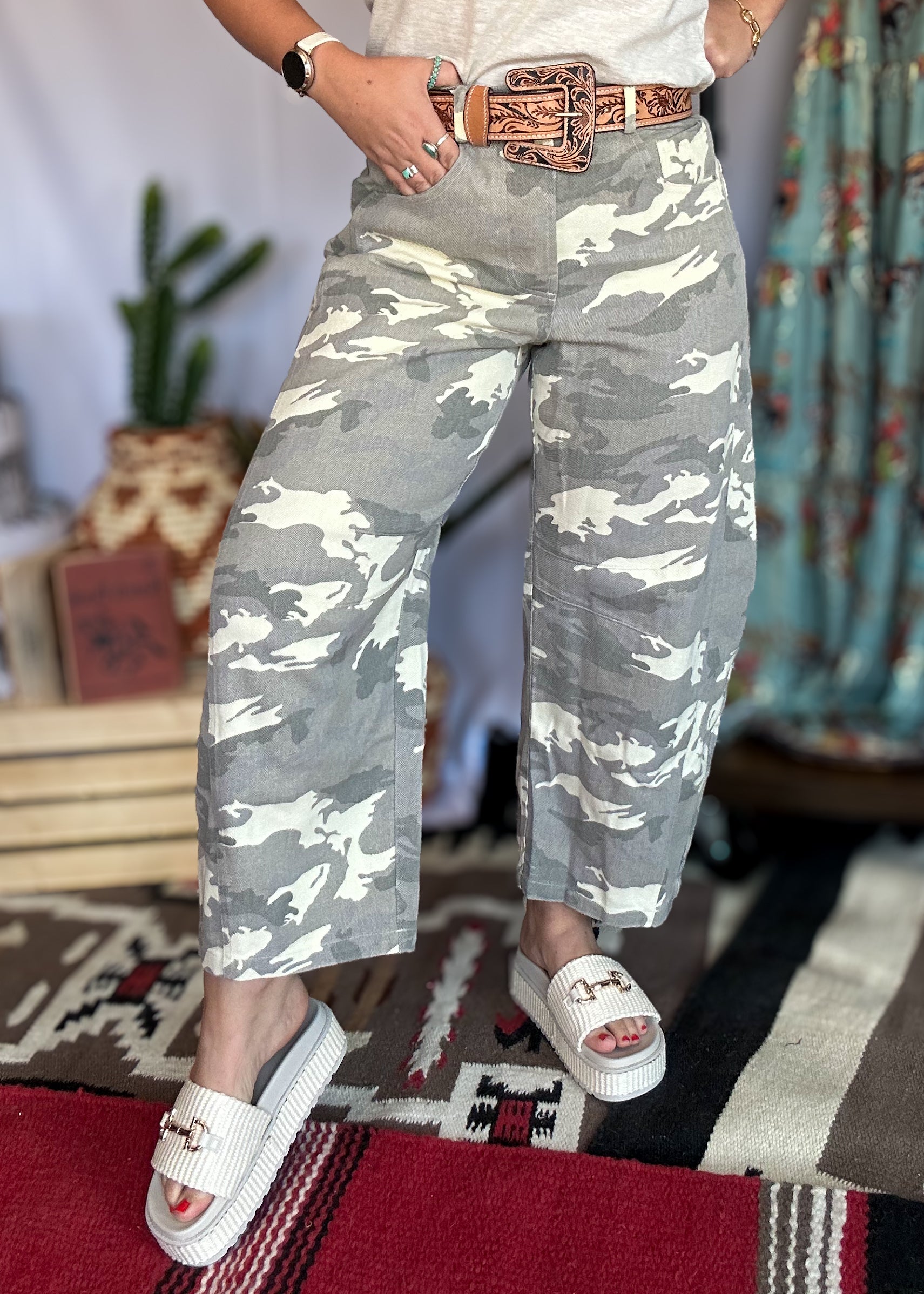 The Frontier Fade Camo Barrel Pants