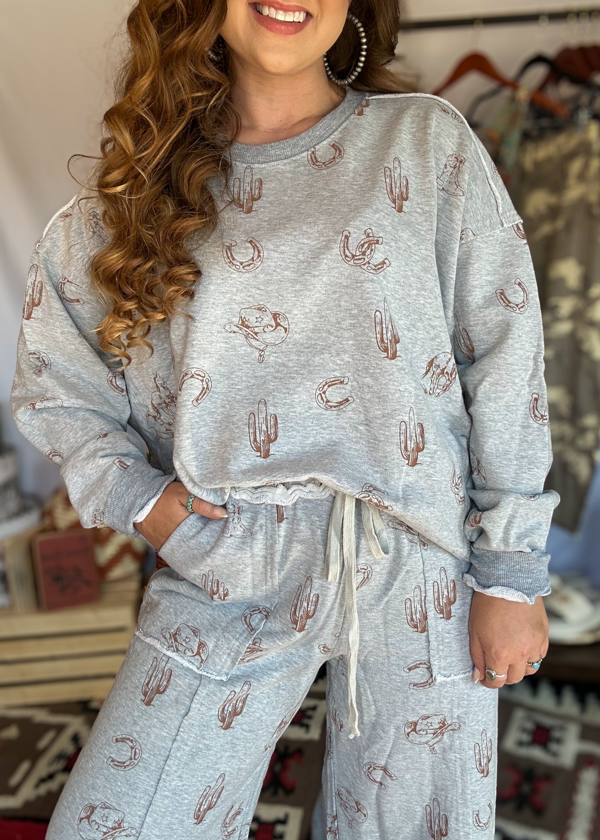 The Rodeo Dreamer Pullover - Gray