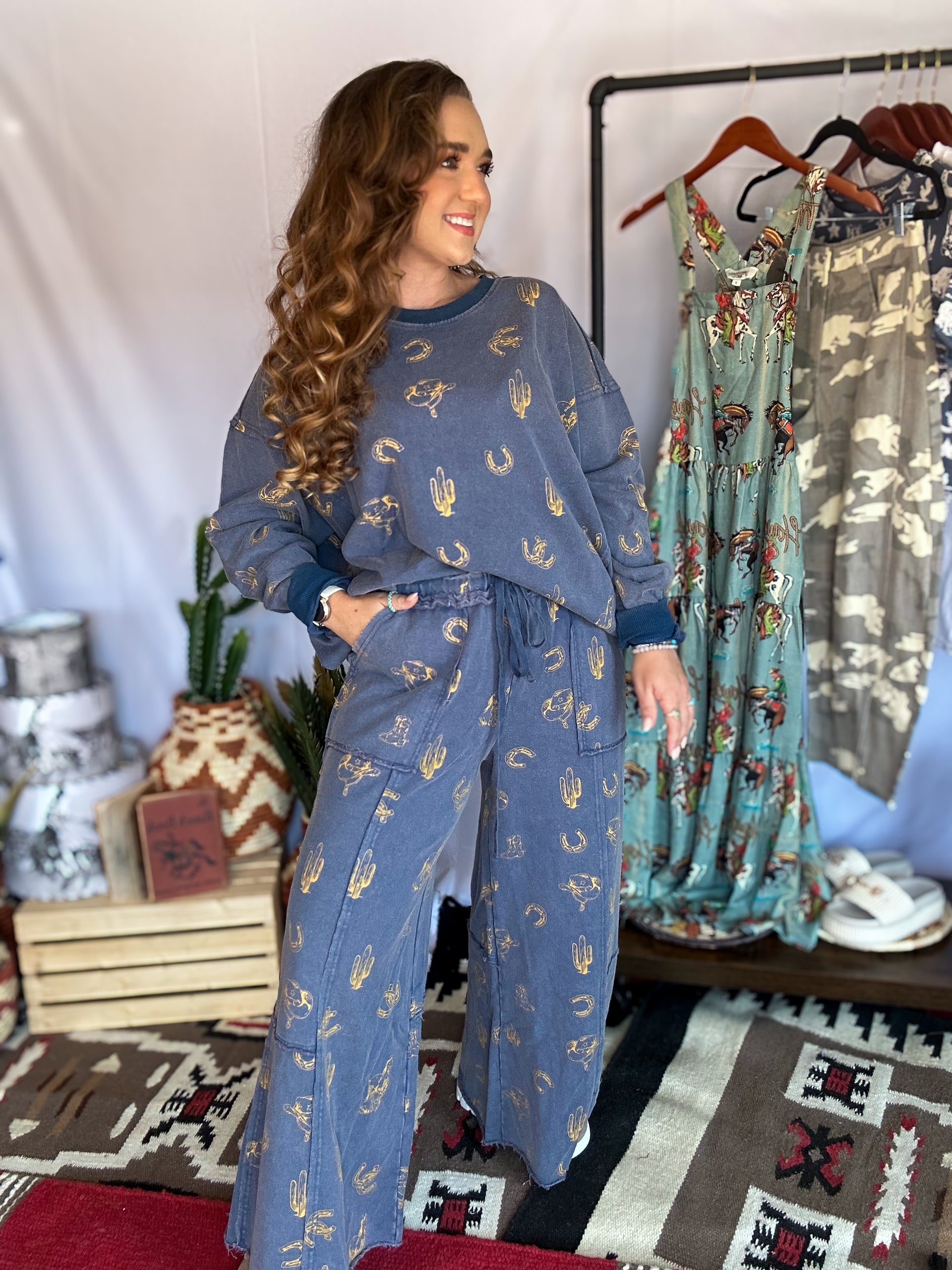 The Rodeo Dreamer Lounge Pants - Blue