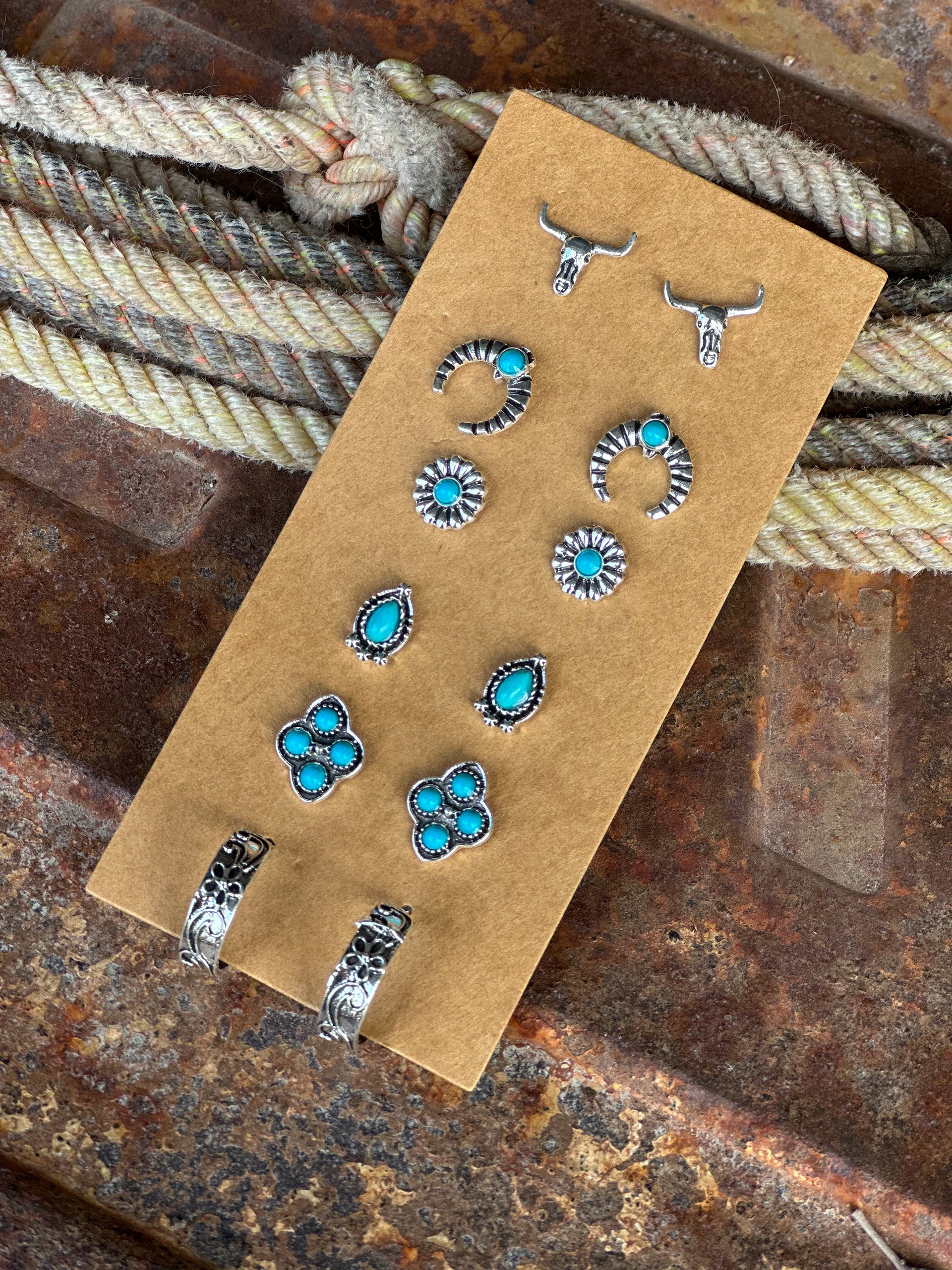 The Turquoise Trails Earrings Set