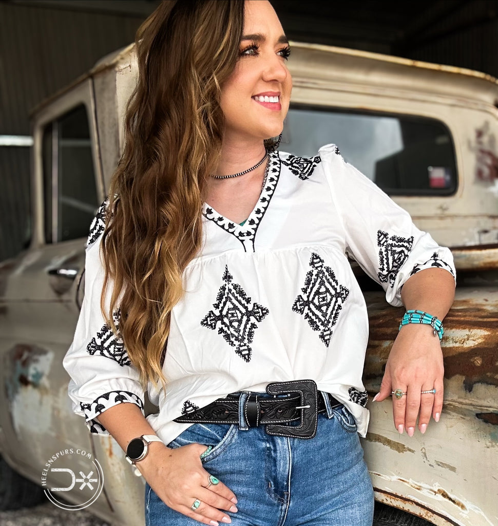Mesa Black Detailed Top