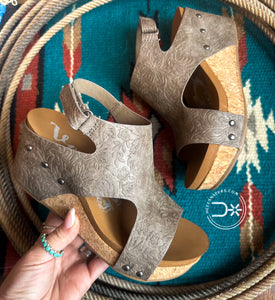 Wally Embossed Wedges ~ Taupe