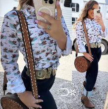 Load image into Gallery viewer, Surfing Longhorn Button Up ~ Ariat
