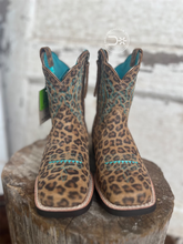 Load image into Gallery viewer, Leopard Primetime Ariat Zip Boots ~ Kids
