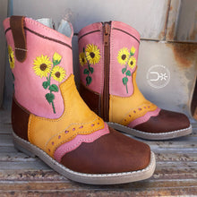 Load image into Gallery viewer, Sophie Sunflower Boots ~ Kids (10-12)

