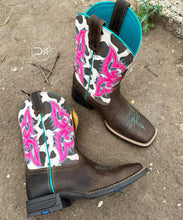 Load image into Gallery viewer, Lonestar Cow Ariat Boot ~ Kids
