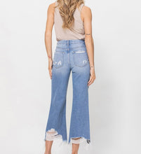 Load image into Gallery viewer, Flying Monkey Distressed Crop Jeans ~ F4651
